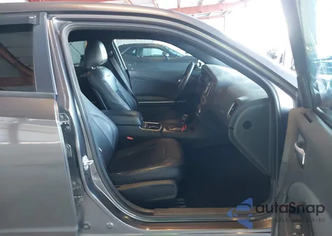 2016 Dodge Charger Se z USA, uszkodzony, nr VIN 2C3CDXBG8GH122572